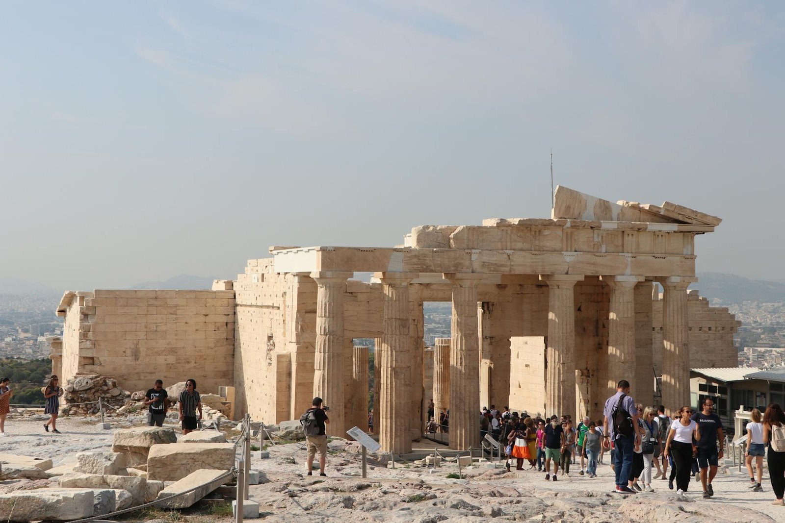 Cuáles son las horarios de apertura de la Acrópolis en Atenas - What Are the Opening Hours of the Acropolis in Athens - Wat zijn de openingstijden van de Akropolis in Athene - Was sind die Öffnungszeiten der Akropolis in Athen - Quels sont les horaires d'ouverture de l'Acropole à Athènes - Ποιες είναι οι ώρες λειτουργίας της Ακρόπολης στην Αθήνα; - アテネのアクロポリスの営業時間は何ですか
